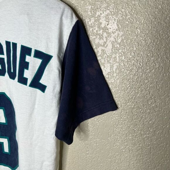 Vintage 90s Seattle Mariners Alex Rodriguez T Shirt Small - Picture 7 of 7